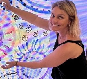 Art Therapy Counselling Tonya Ward at Renewed Edge HK